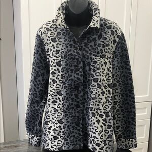 Leopard Print Teddy/Fleece Jacket – Gray & Black – Women’s Large
